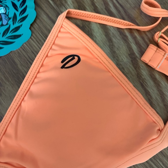 NEW Dixxon Triangle Micro Bikini Tropical Floral Bikini Set - Picture 3 of 3